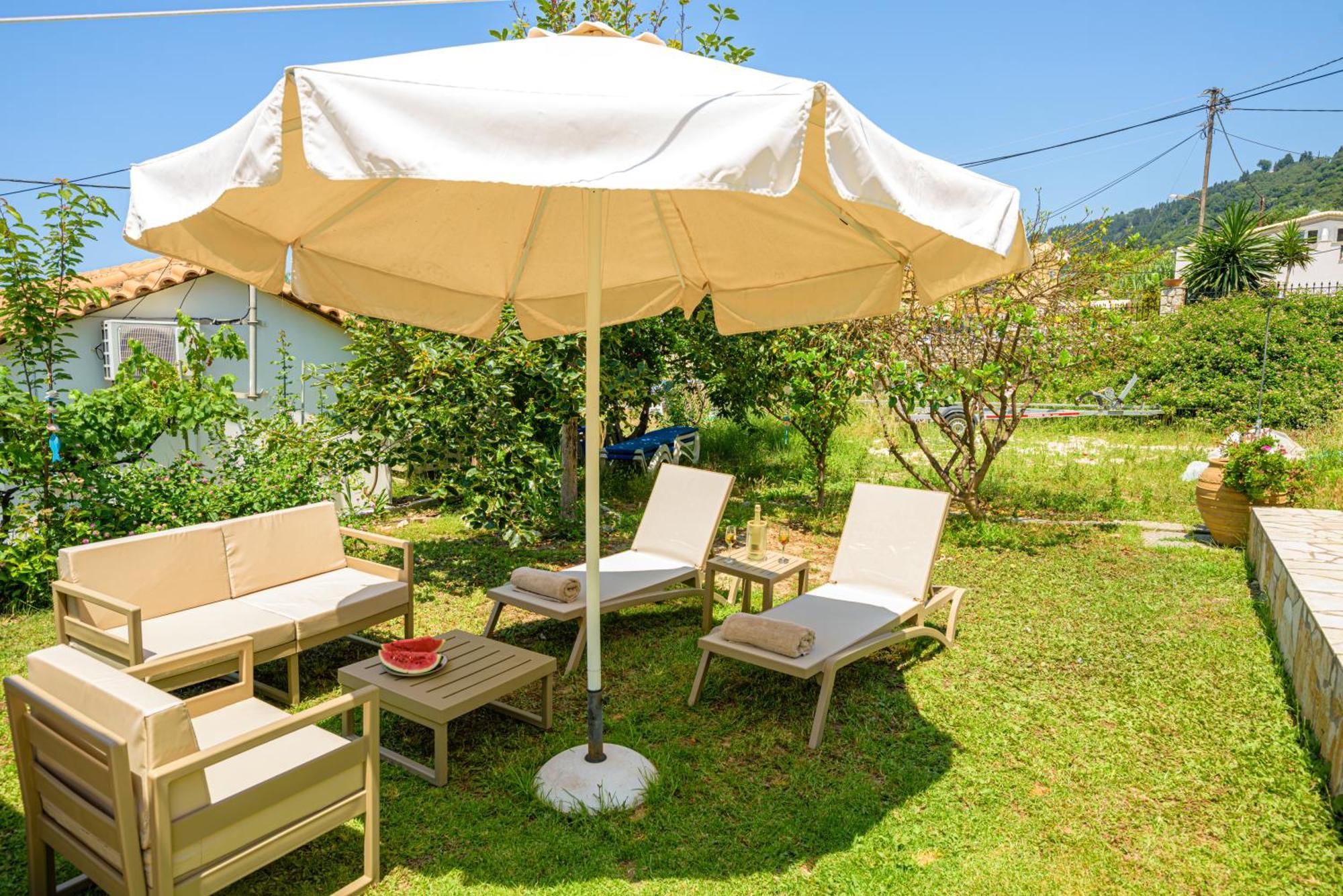 Elena'S Seaside Apartments & Studios Agios Gordios  Exterior photo